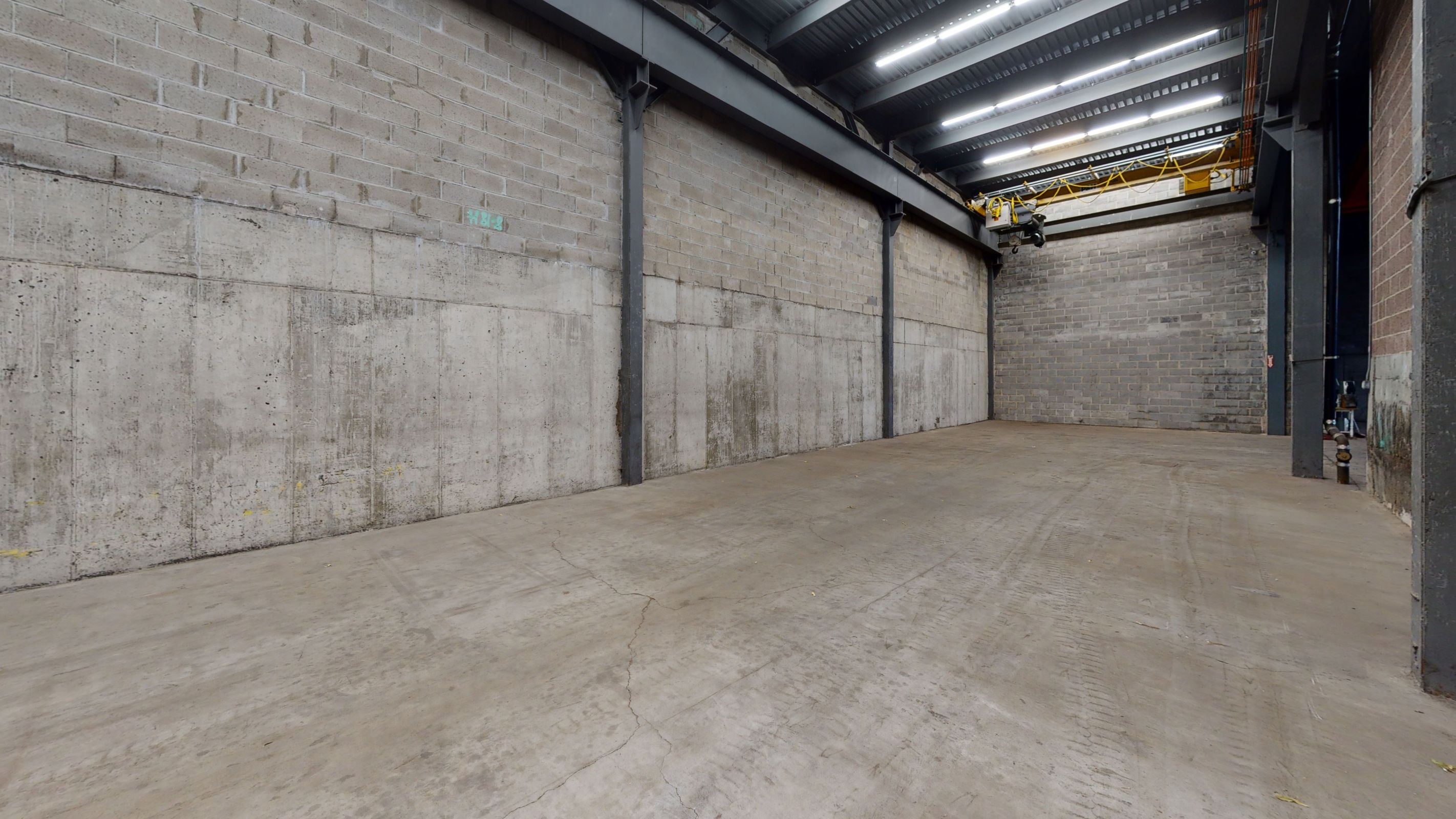 Greenpoint Warehouse, photo 2 of 6