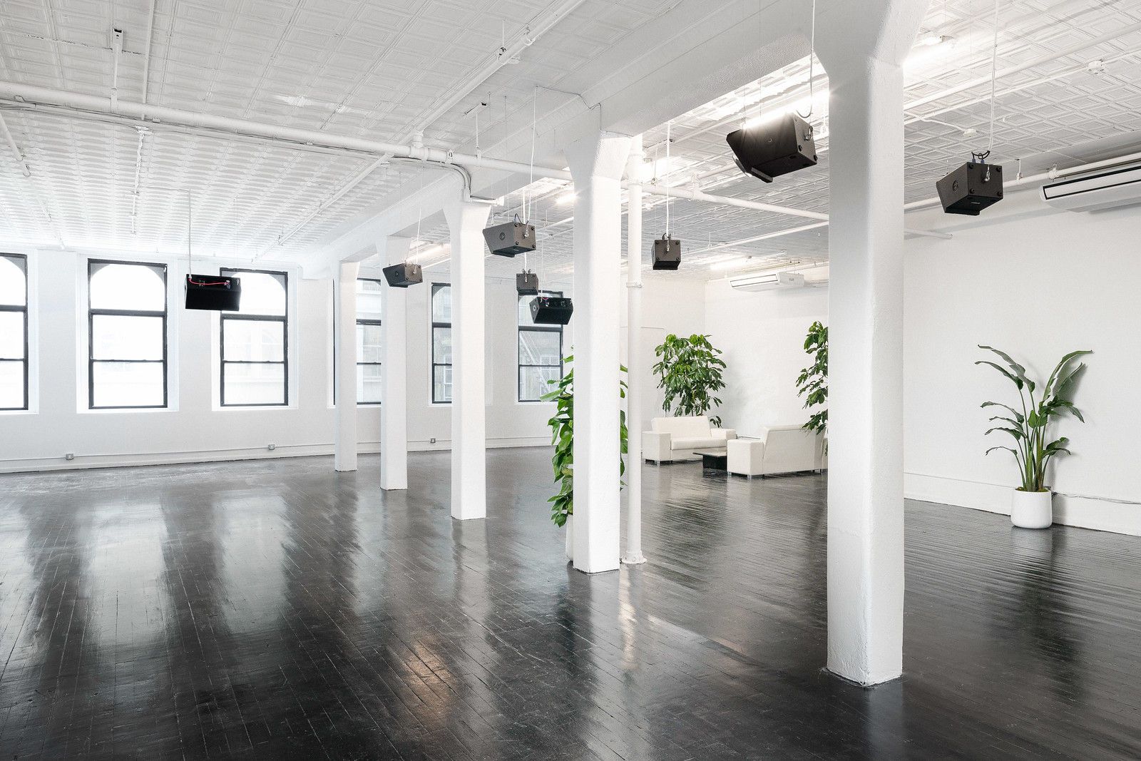 TRIBECA LOFT, photo 2 of 7