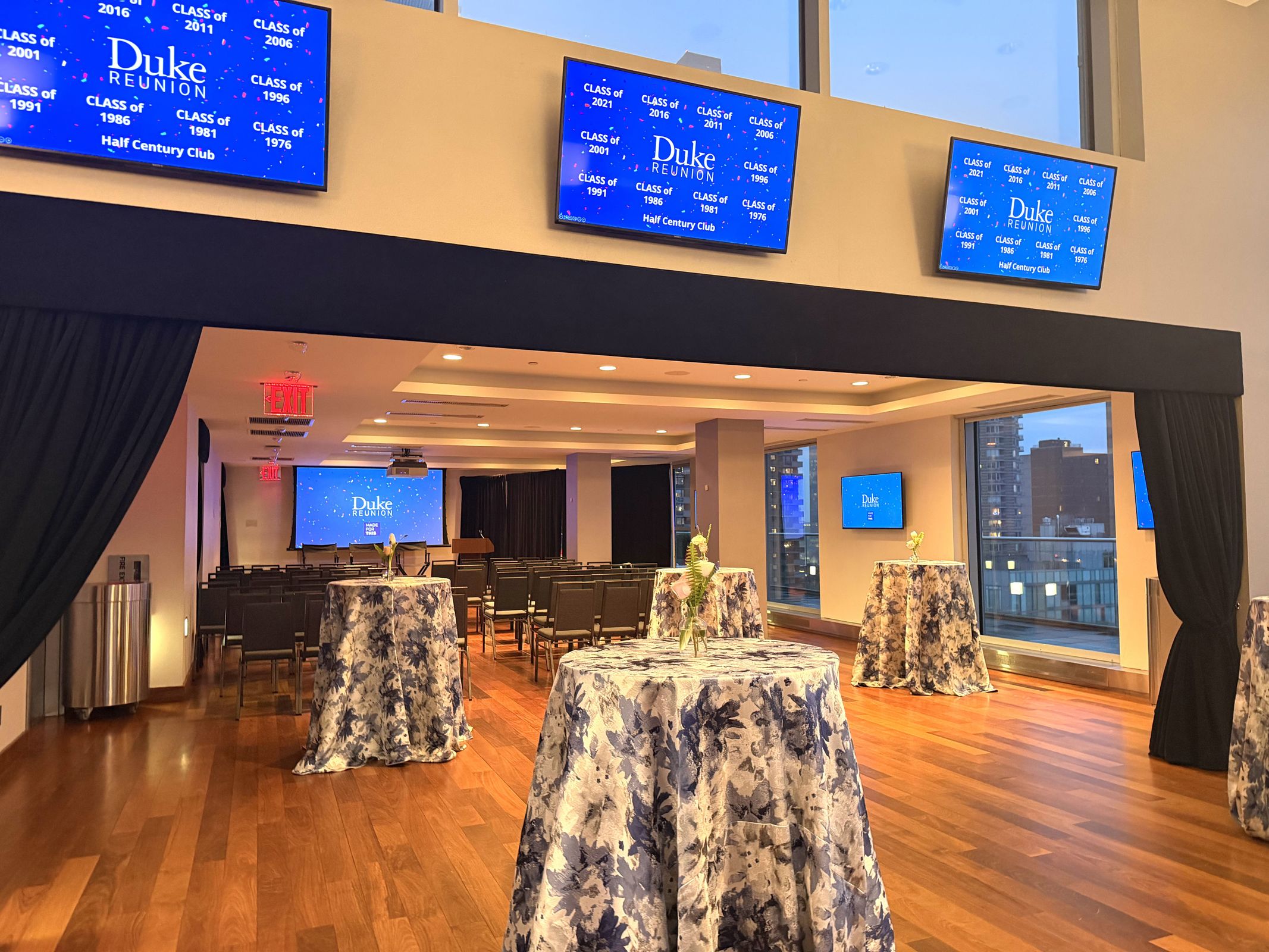 Luxury Midtown Penthouse with Stunning Skyline Views, photo 5 of 14
