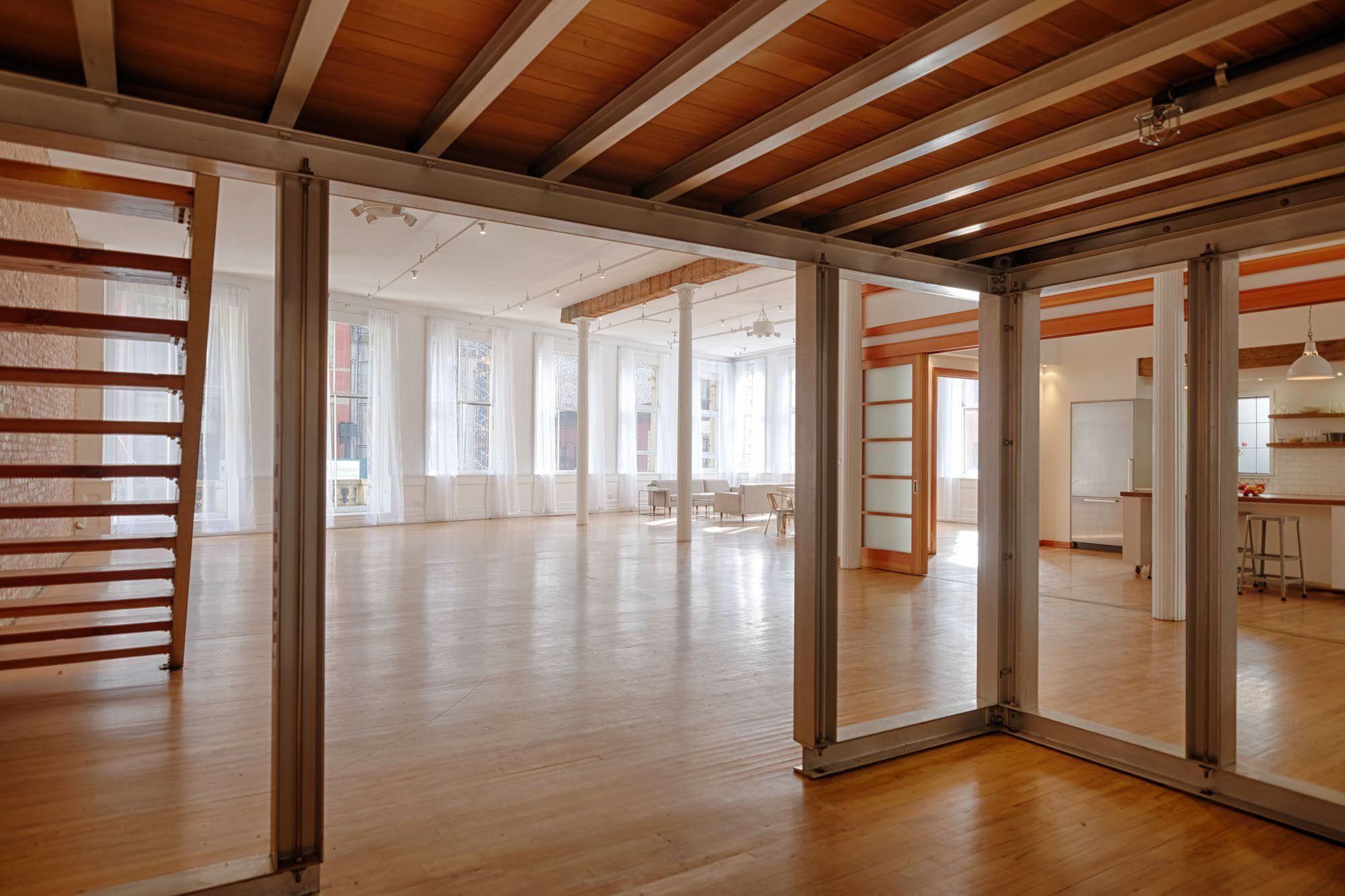 Sun-drenched Loft with Two Kitchens — event space in The Flatiron District