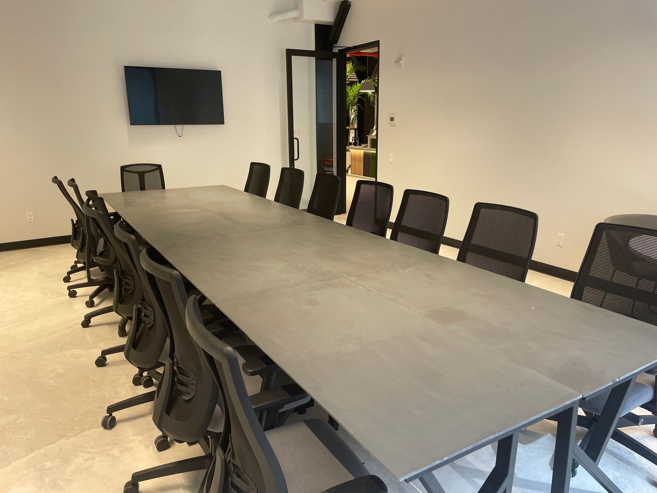 Modern Boutique Conference & Coworking Space, photo 4 of 14
