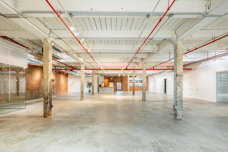 Full Buyout:  15,000 sq ft Venue with a Large Event Space + 5 Breakout Rooms in Greenpoint, Brooklyn — event space in Greenpoint