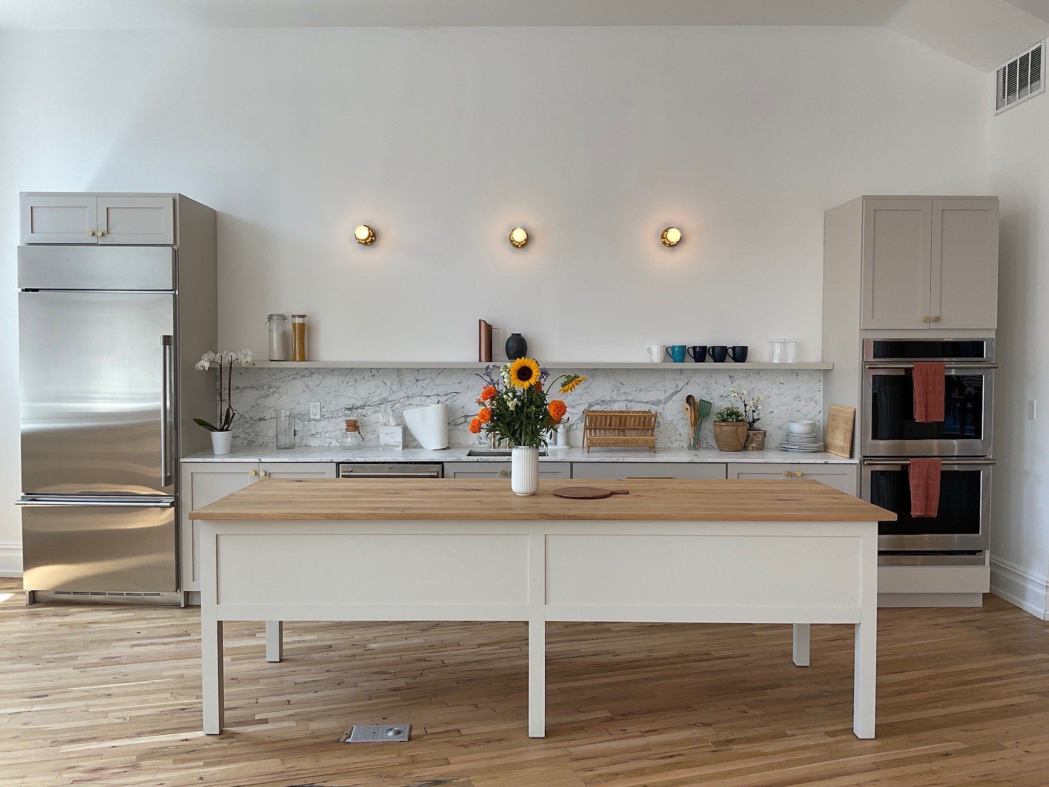 Flatiron Open-Kitchen Loft, photo 3 of 11