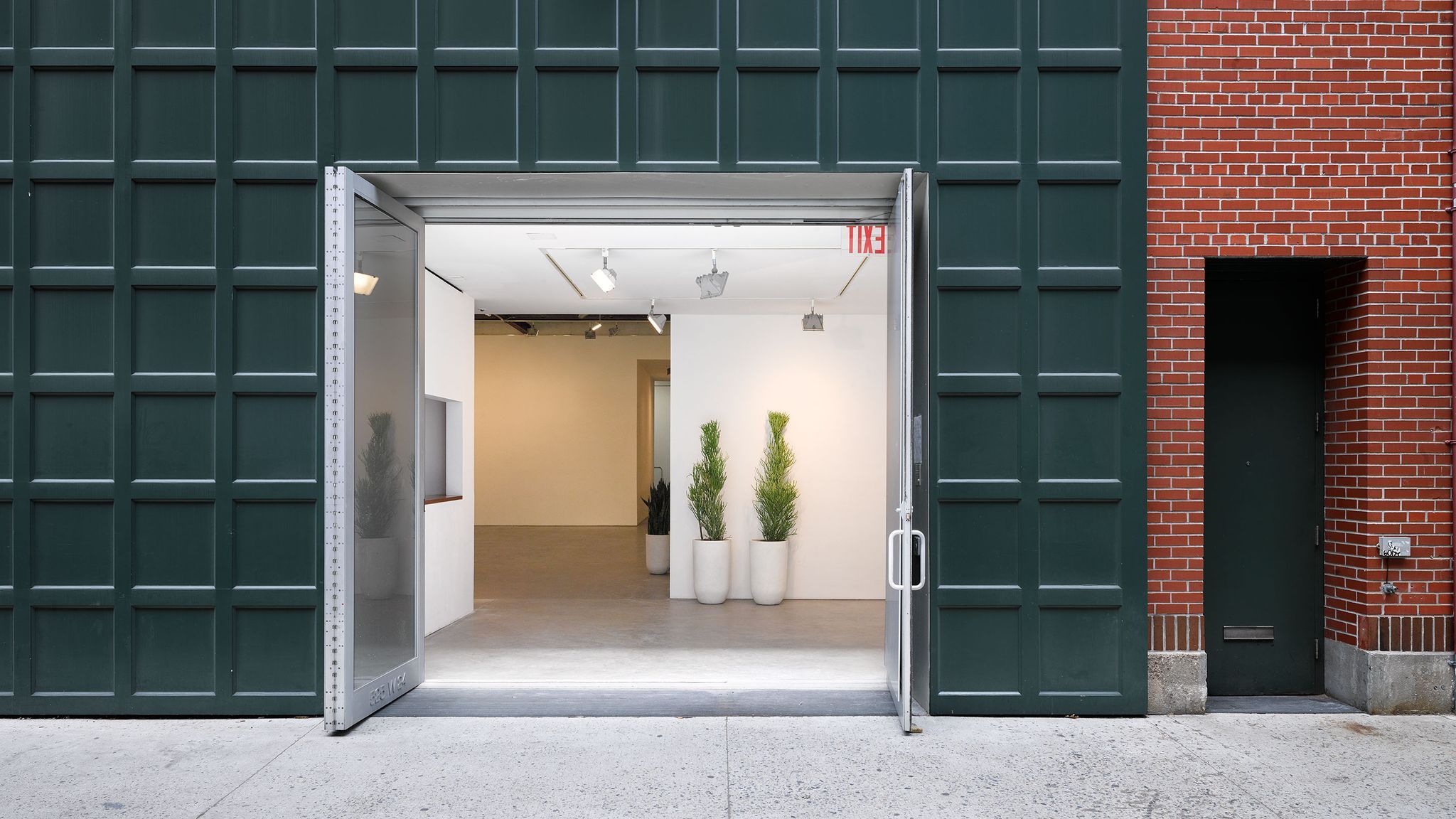 Luxury event space in Chelsea with street-level entrance and open floor plan, photo 2 of 5