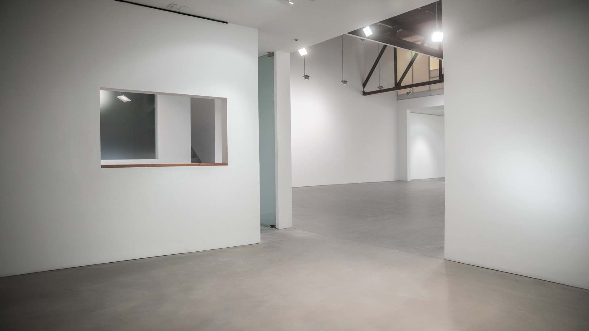 Luxury event space in Chelsea with street-level entrance and open floor plan, photo 3 of 5