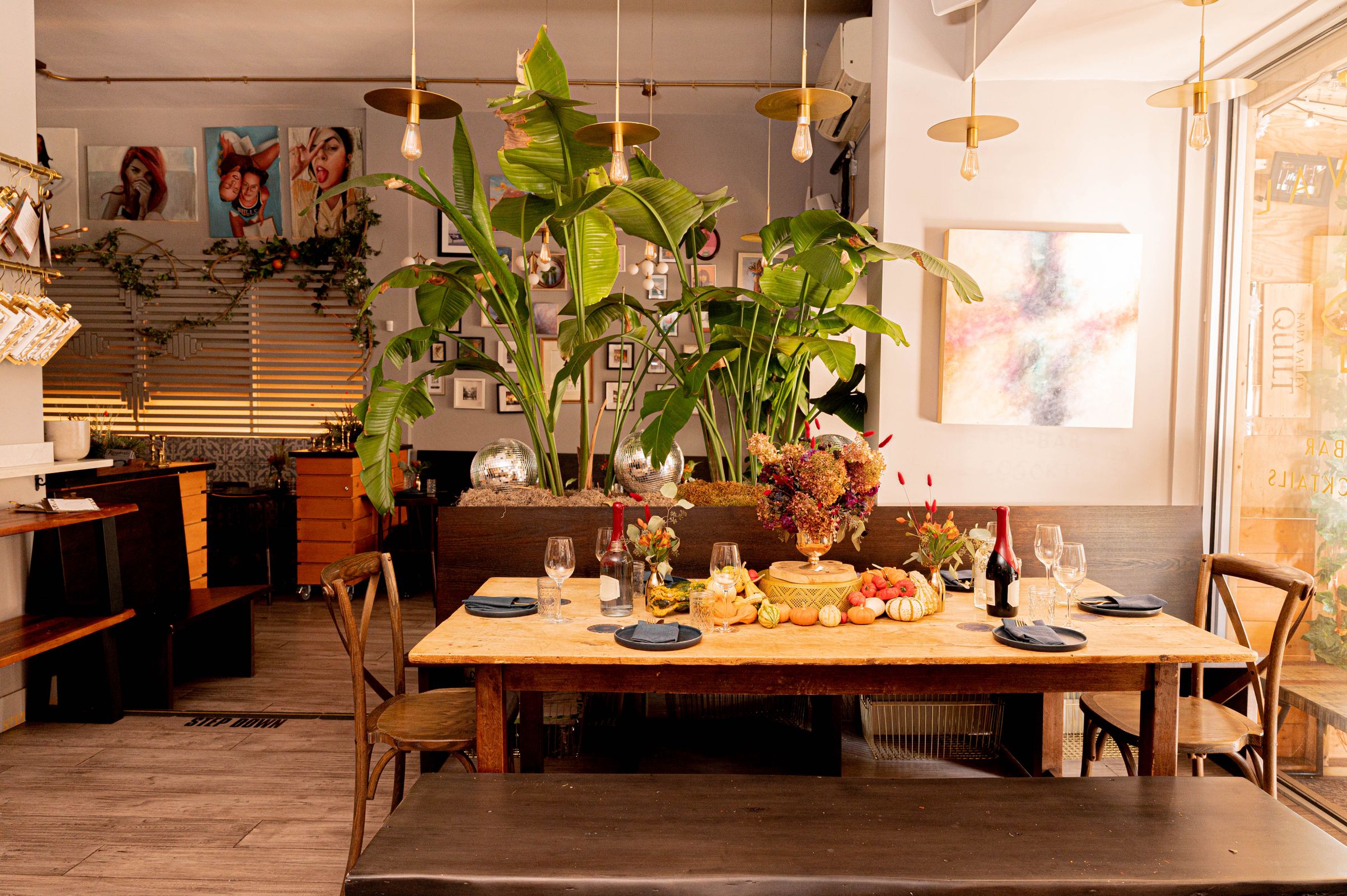 Charming Upper East Side Cocktail Café & Event Venue | Private Parties, Corporate Events, Photo Shoots & Film Productions — event space in Midtown East