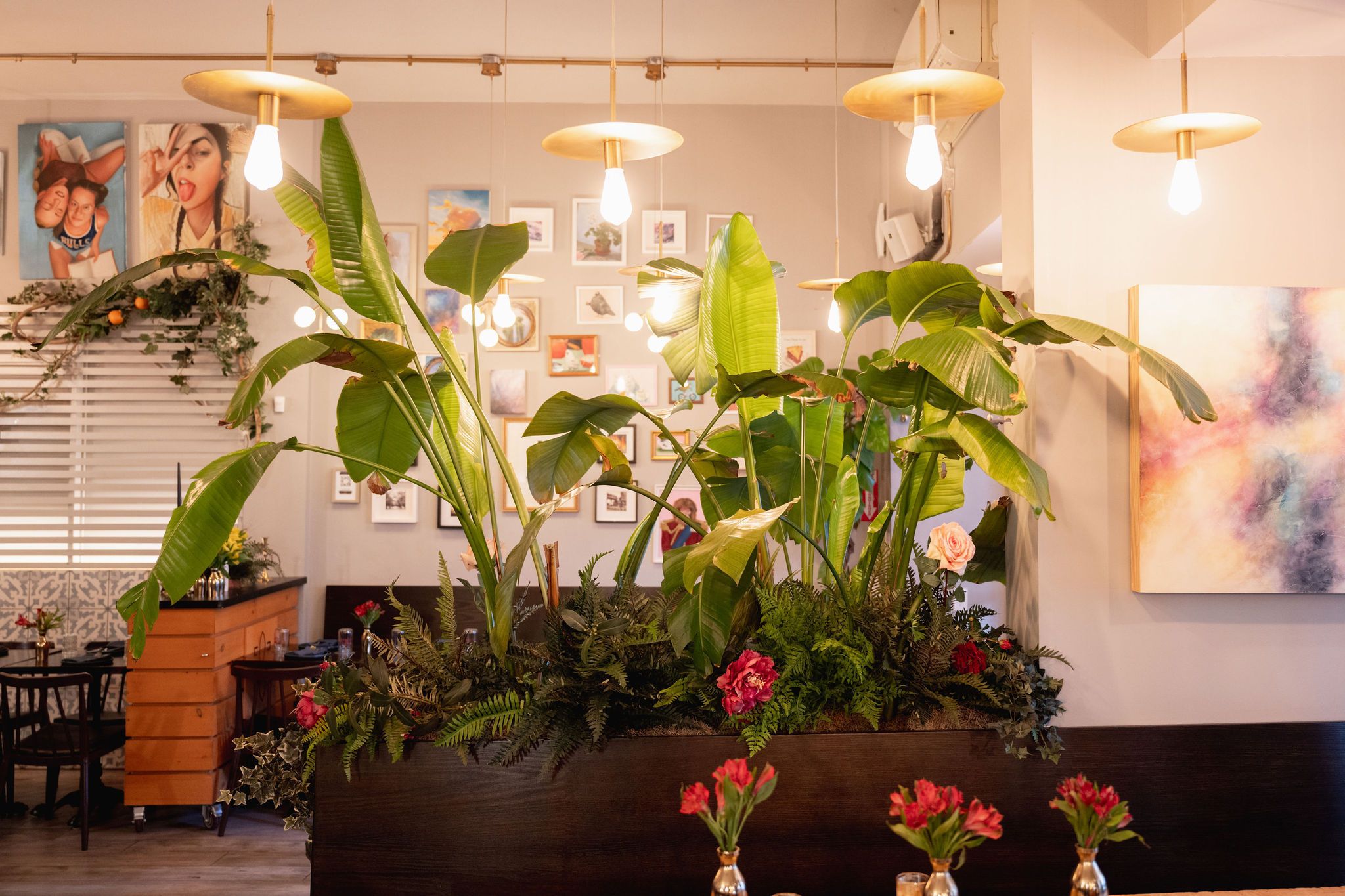 Charming Upper East Side Cocktail Café & Event Venue | Private Parties, Corporate Events, Photo Shoots & Film Productions, photo 2 of 18