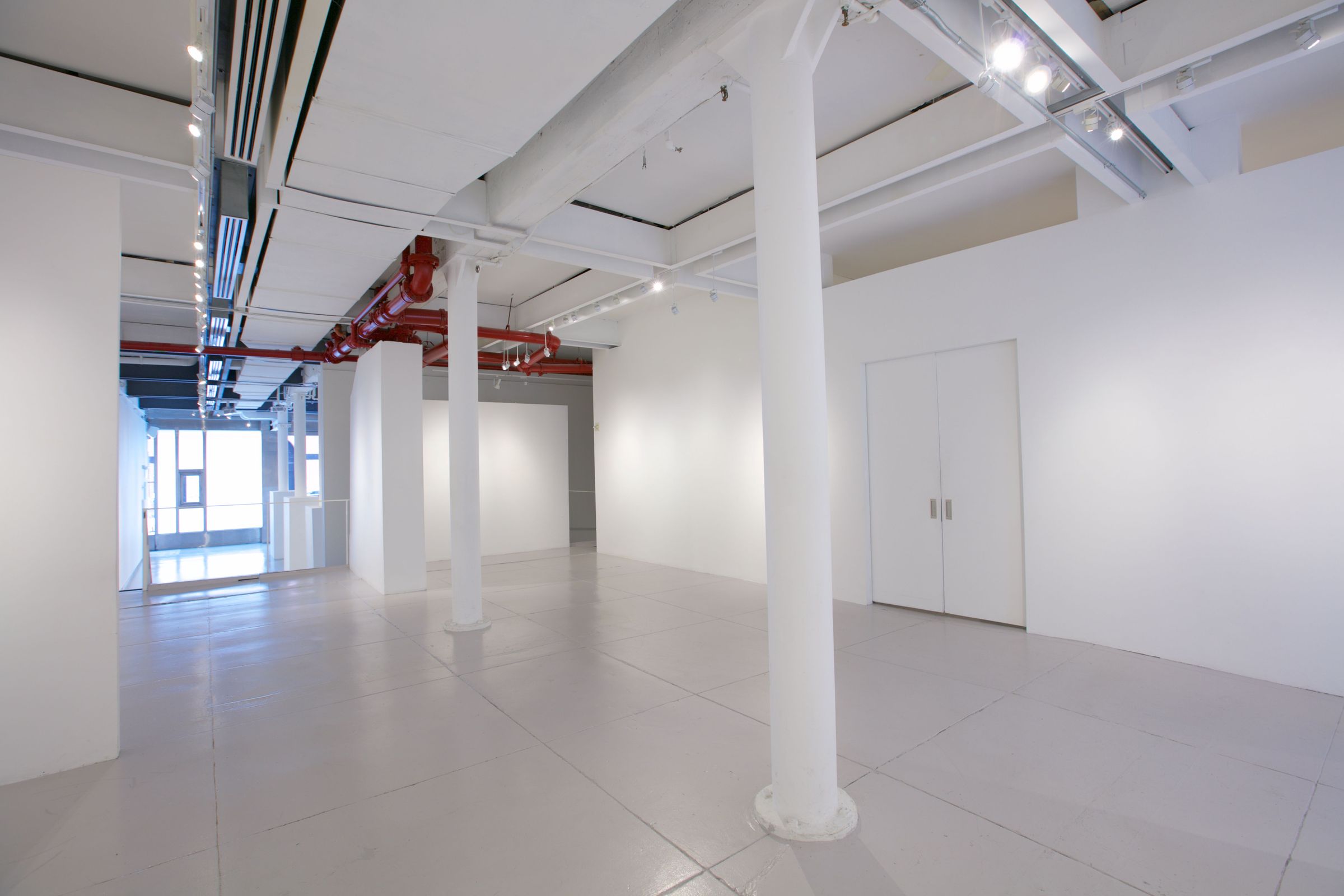 White Space in the Heart of the Gallery District, photo 5 of 16