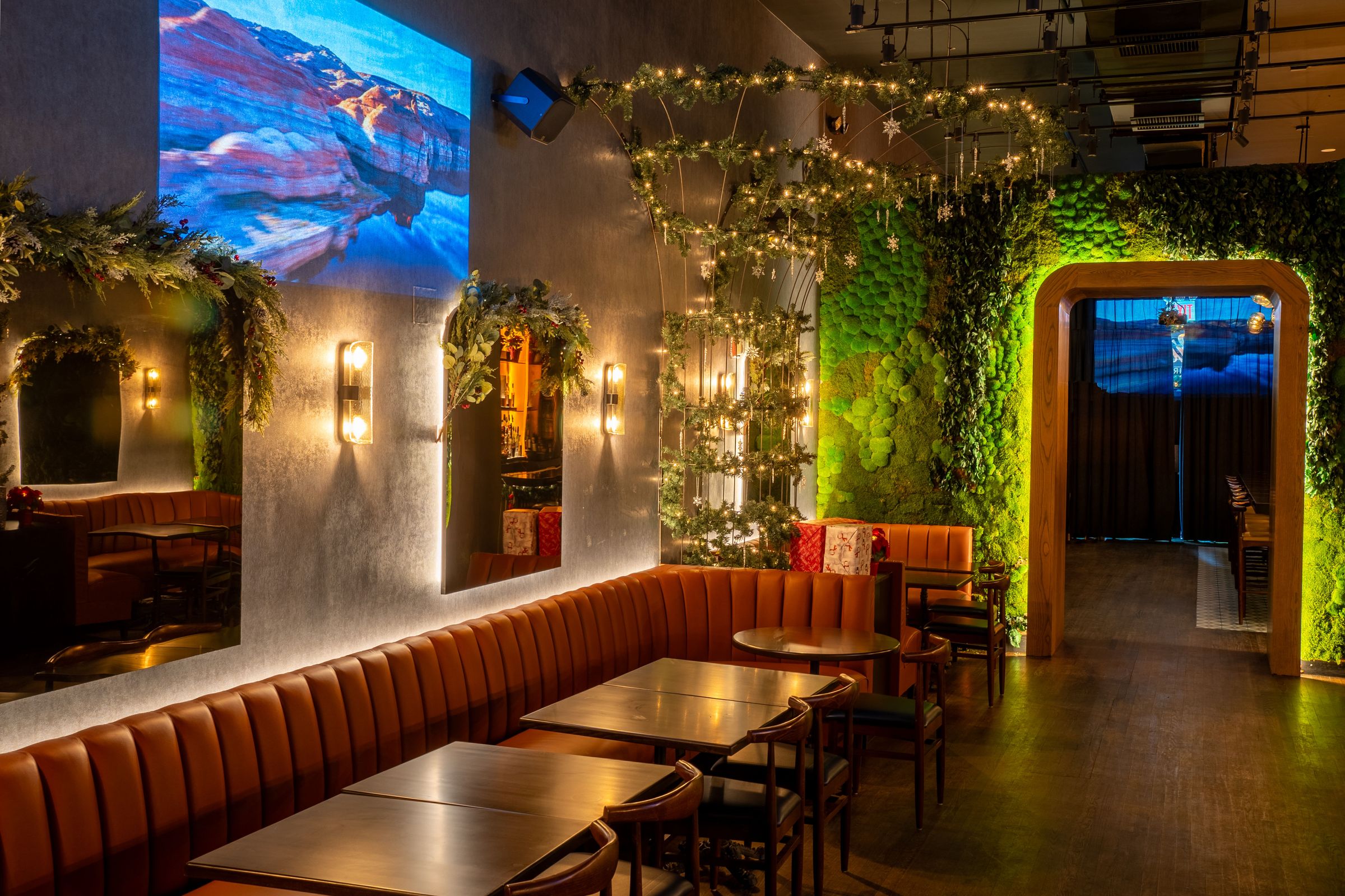 New Cocktail Lounge in Flatiron, photo 2 of 6