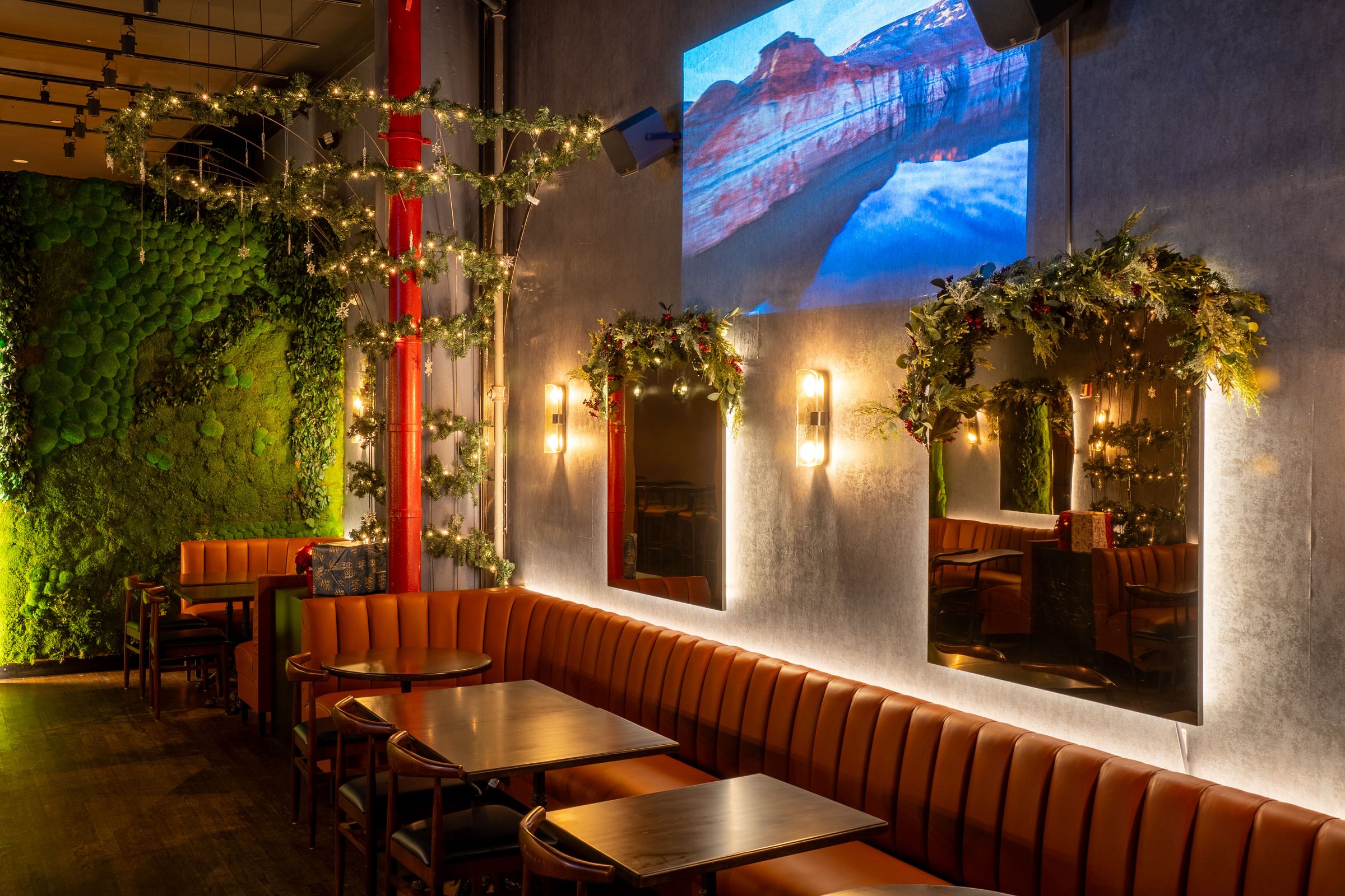 New Cocktail Lounge in Flatiron, photo 4 of 6