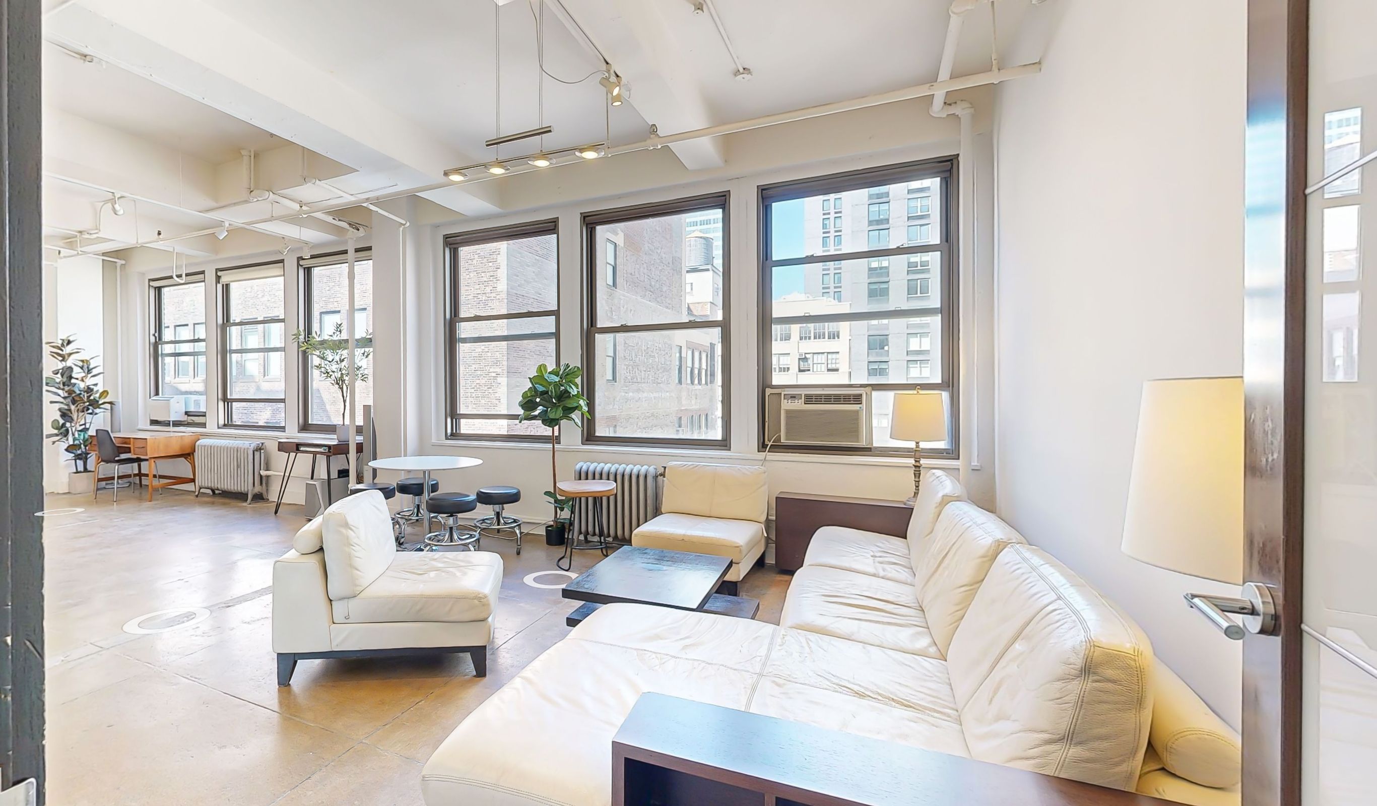 Fantastic Midtown Flex Space with skyline views, Suite 1418, photo 4 of 15