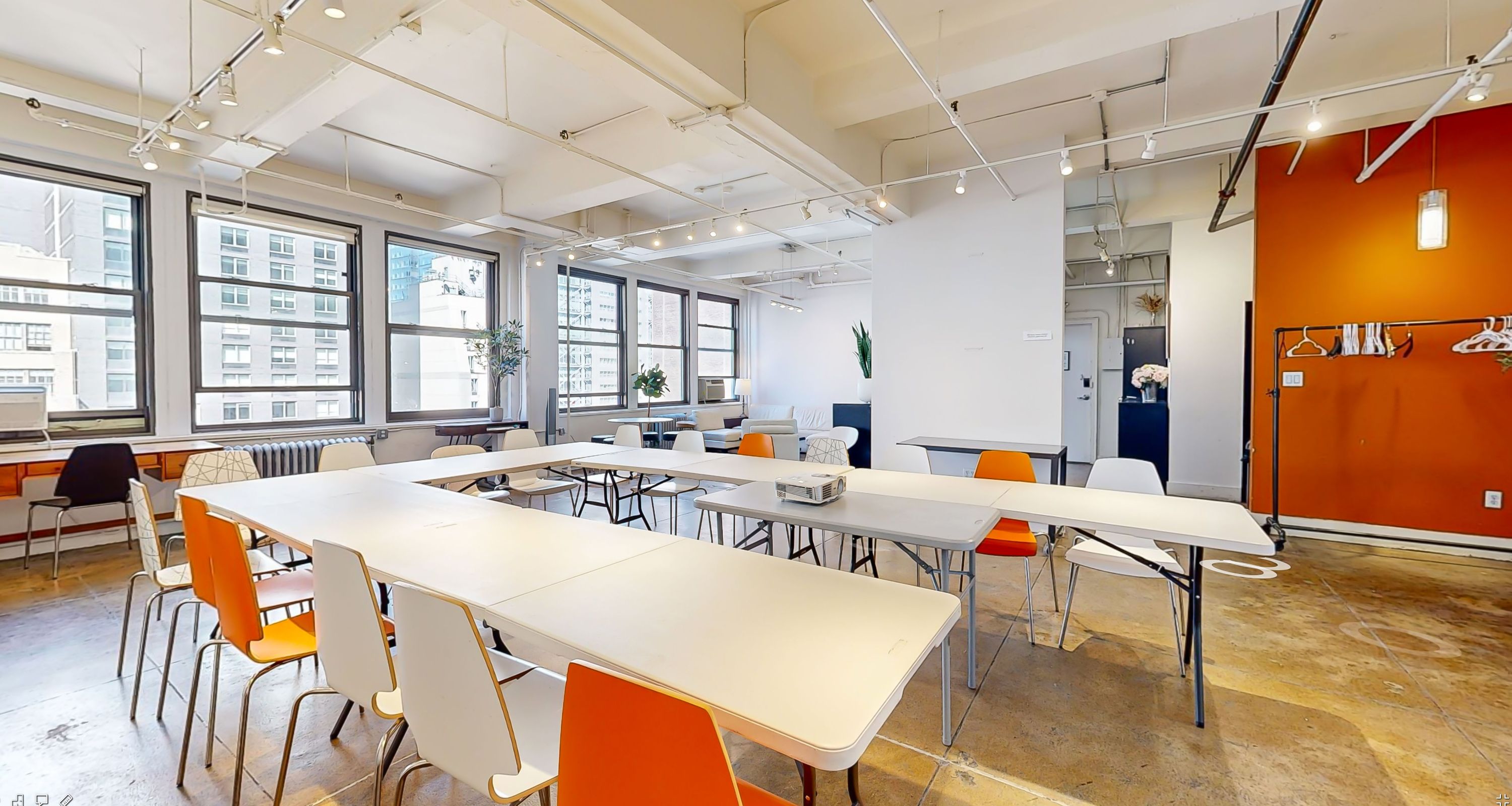 Lofts in Garment District — space