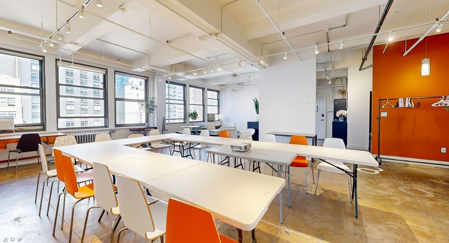 Fantastic Midtown Flex Space with skyline views, Suite 1418 — event space in Garment District