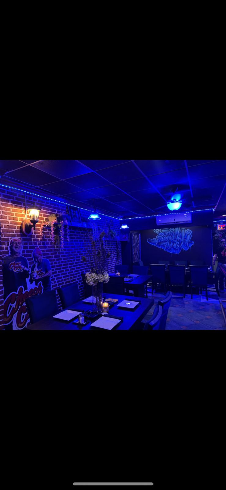 Brooklyn Buzzz Lounge, photo 4 of 6