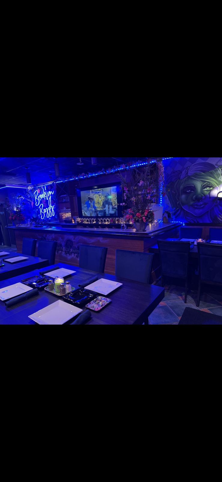 Brooklyn Buzzz Lounge, photo 3 of 6