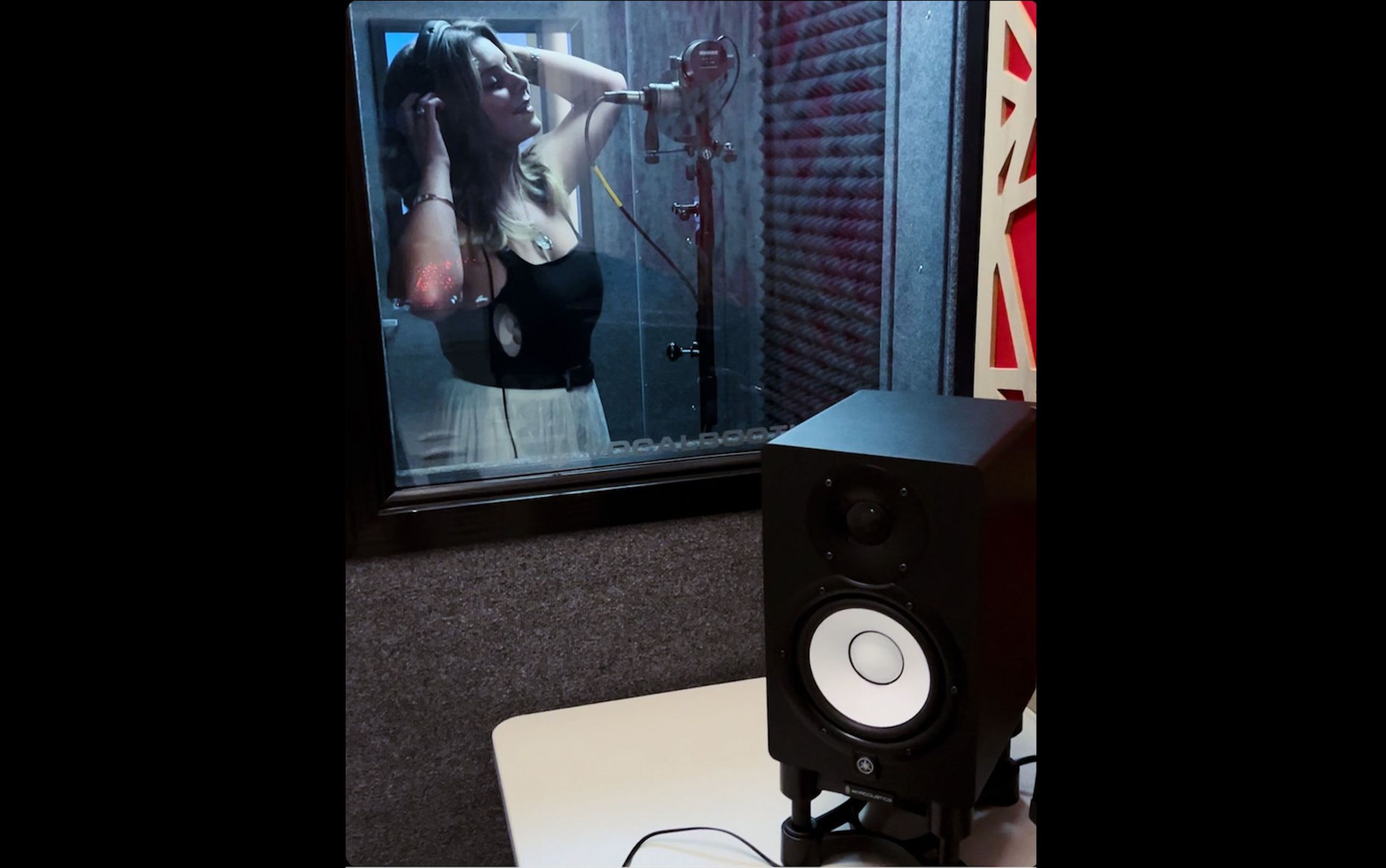 Vocal Recording Booth with Times Square Views (comes with Engineer!), photo 5 of 6