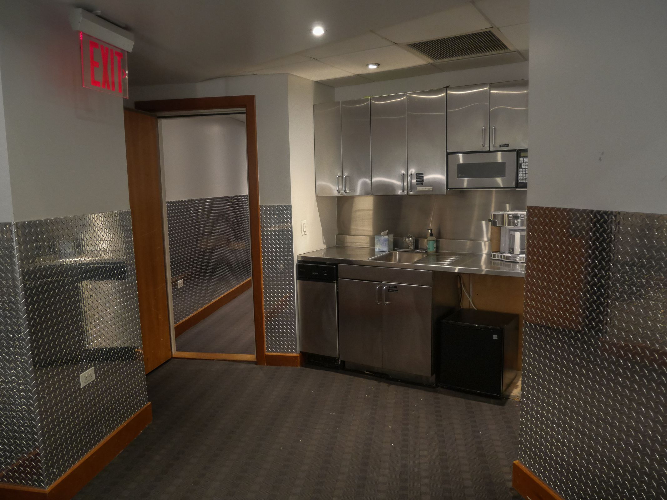 Hell's Kitchen Iconic Studio Multi Use Space, photo 3 of 8