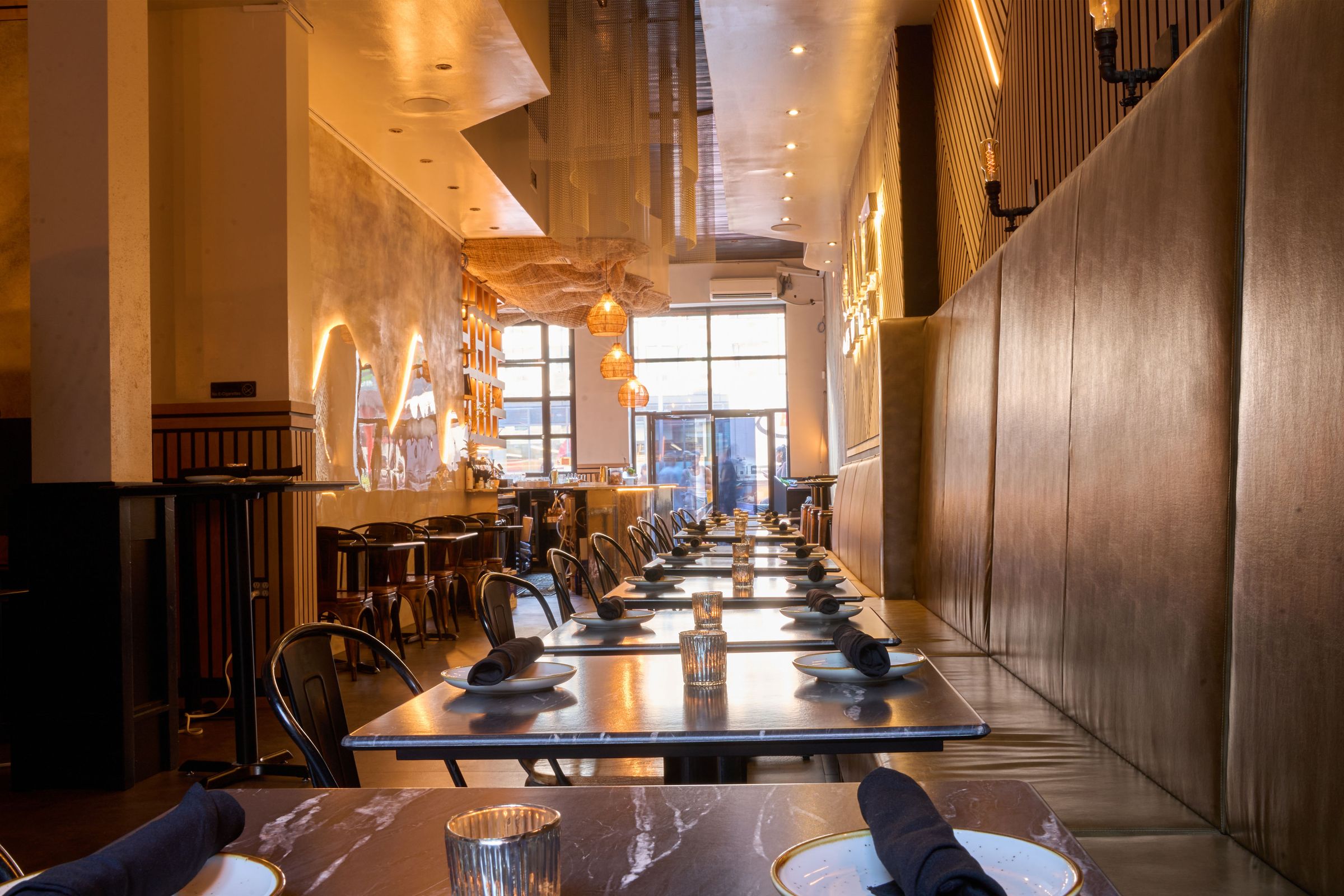 SAINT Resto Lounge - Hells Kitchen, photo 4 of 8