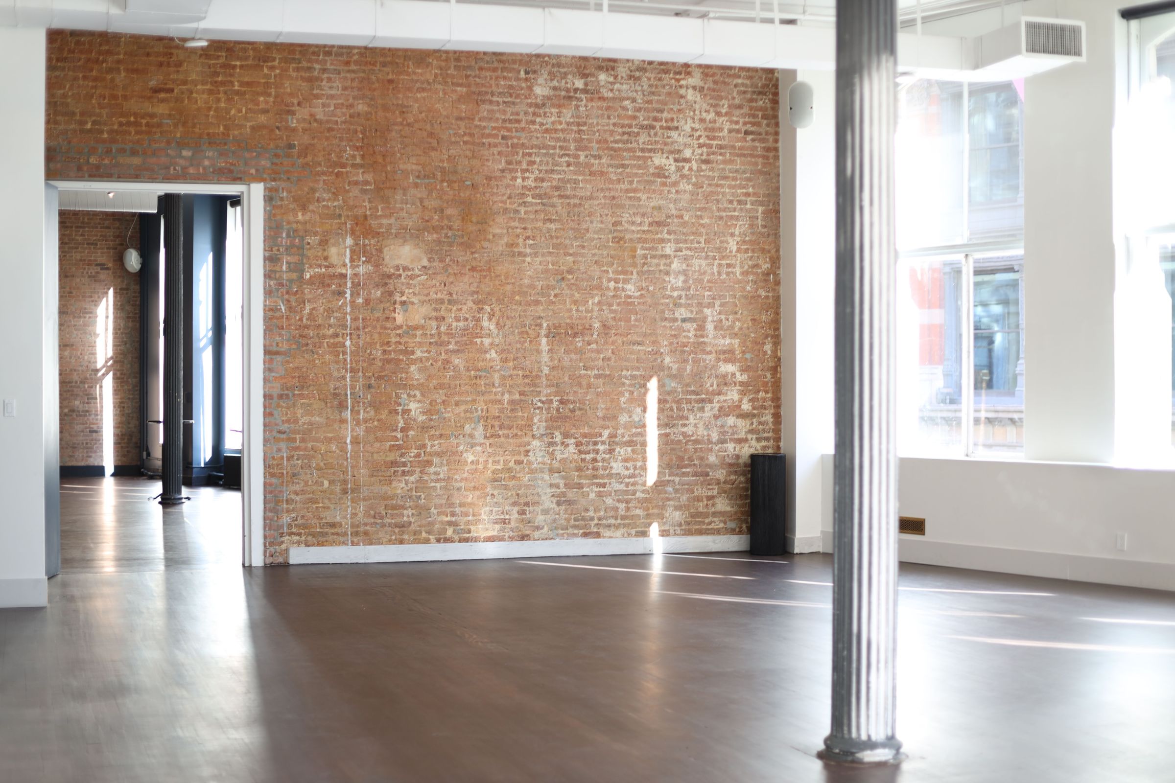 Spacious Studios 2, photo 5 of 6