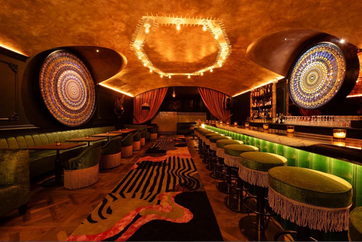 Restaurants in Manhattan — space
