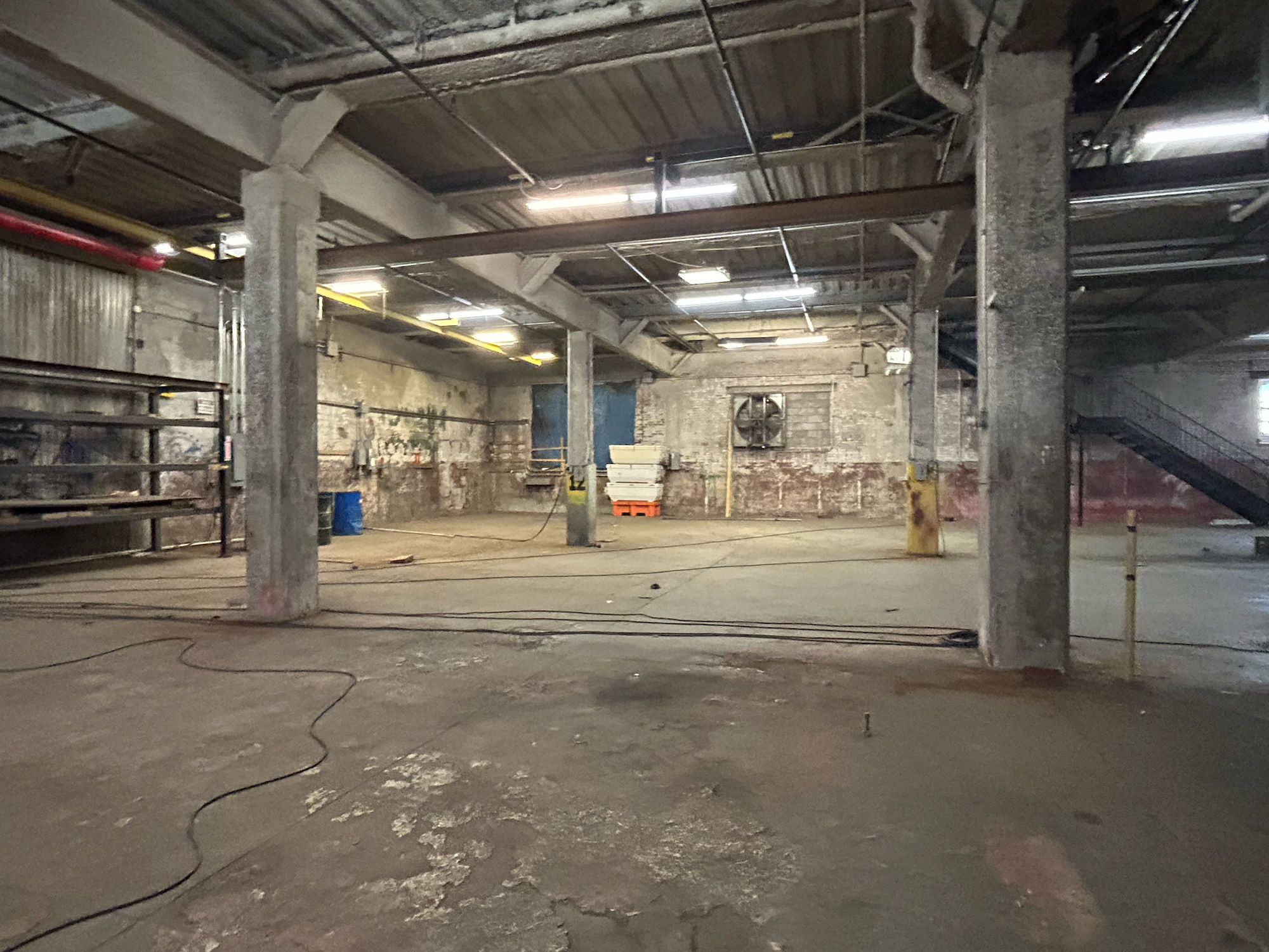 Massive Bi-level Industrial Warehouse Space in East Brooklyn, photo 5 of 5
