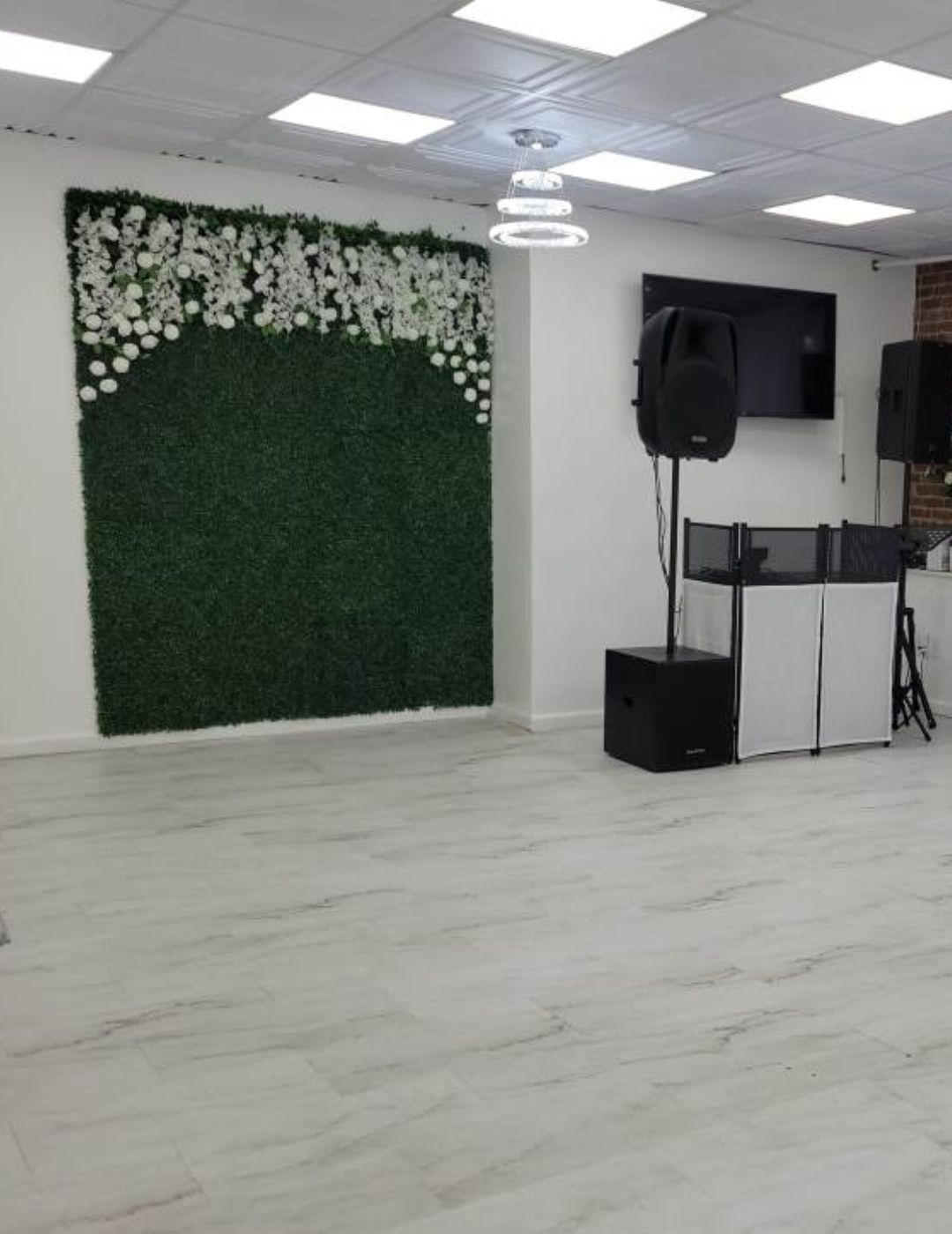 Elegant multipurpose loft event space, photo 2 of 7