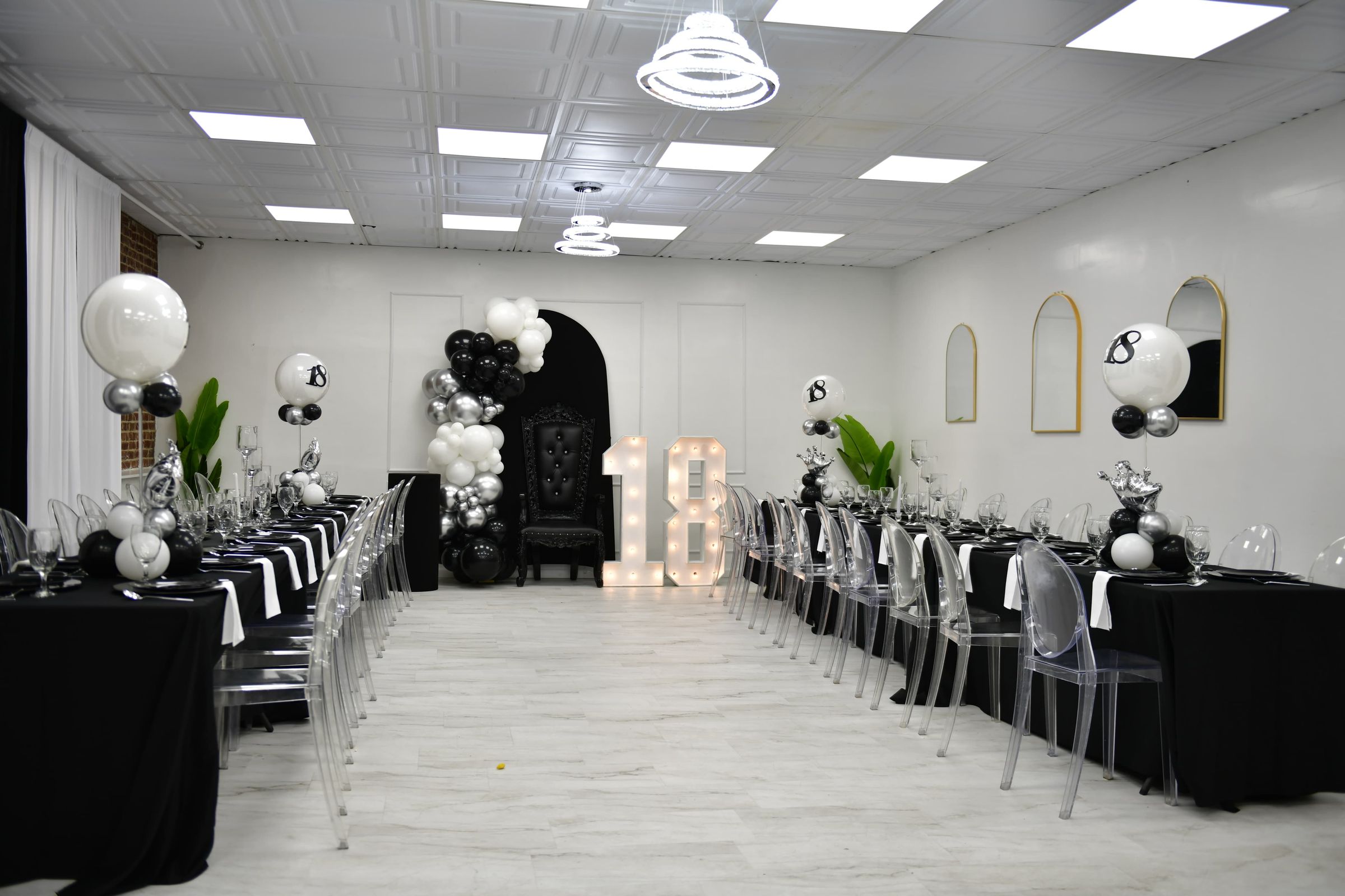 Elegant multipurpose loft event space, photo 4 of 7