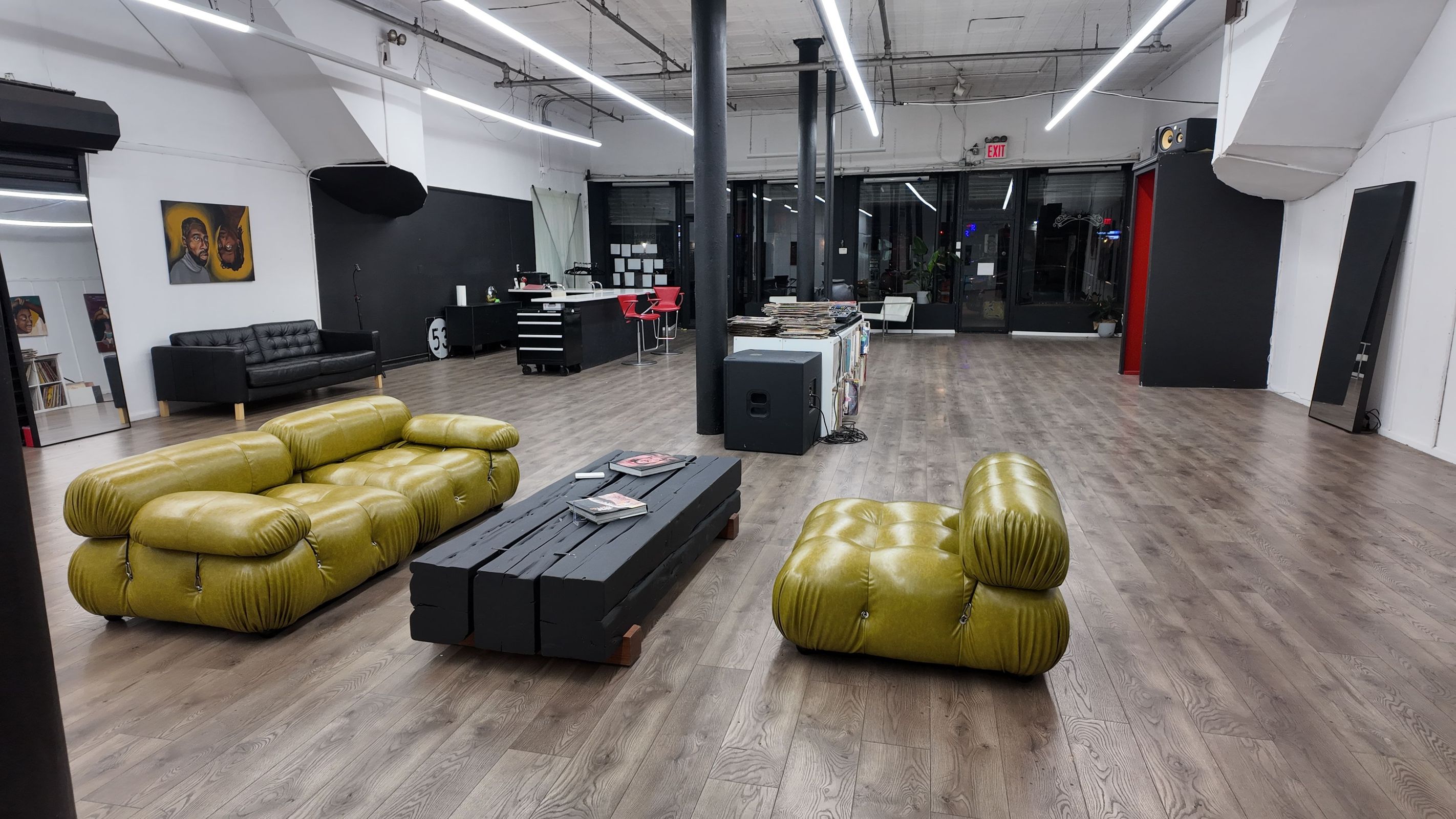 Studio1609, photo 2 of 7