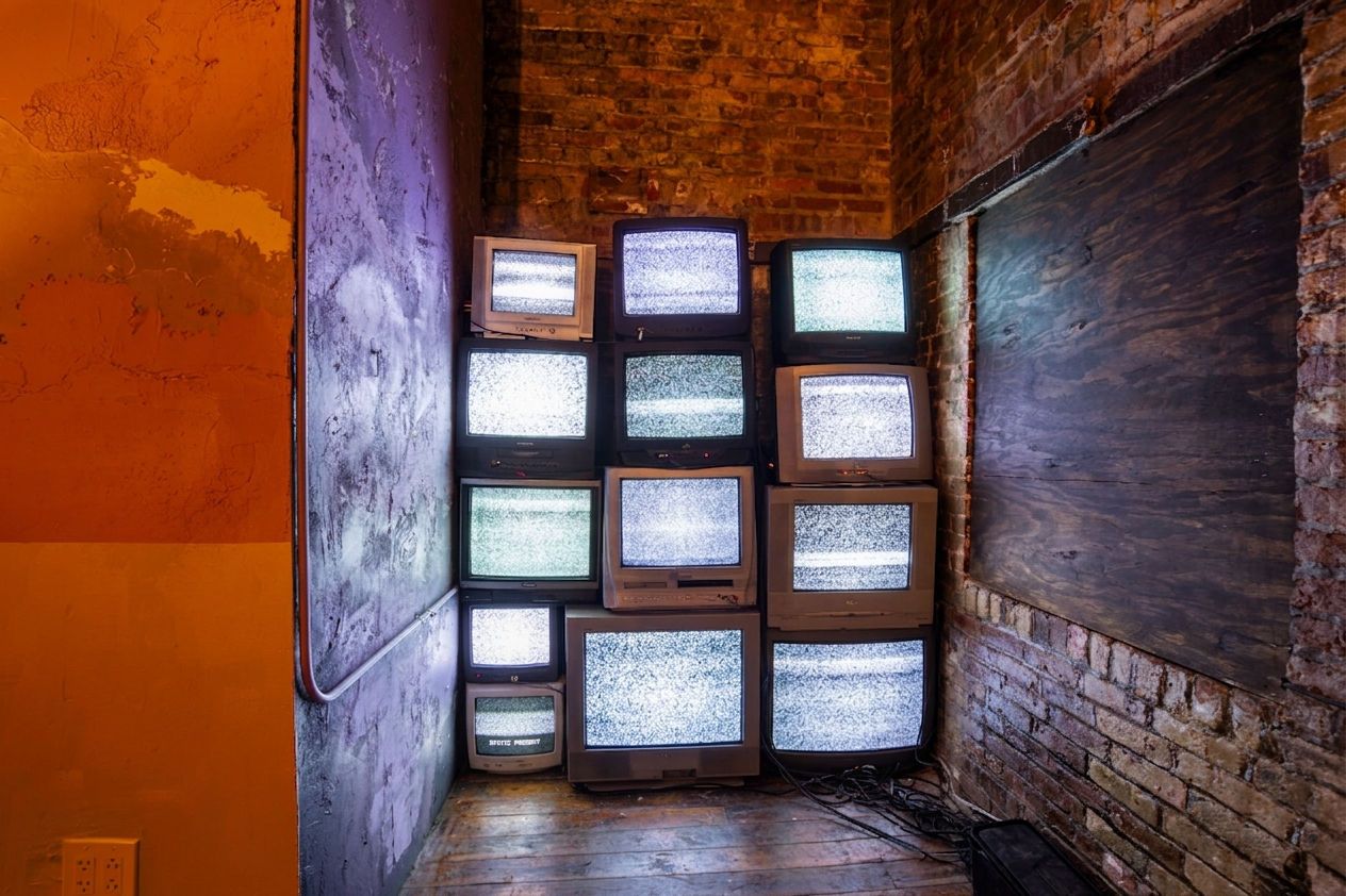 Industrial Warehouse with TV Wall, stage, and bar in Bushwick, Brooklyn, photo 2 of 38
