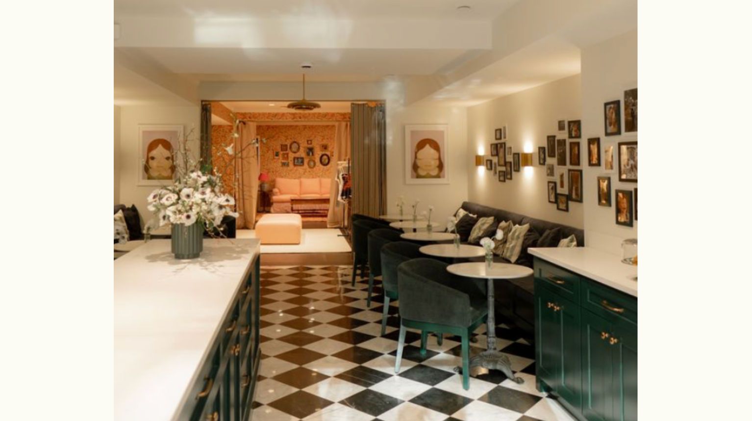Downtown Hospitality Space with Modern, Stylish Design, photo 3 of 4