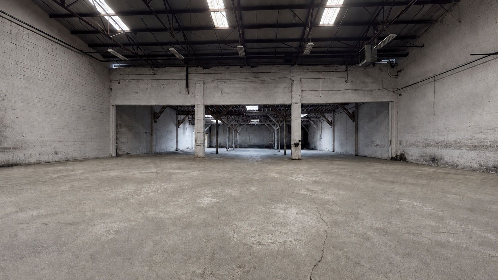 Sunset park complex, photo 2 of 9